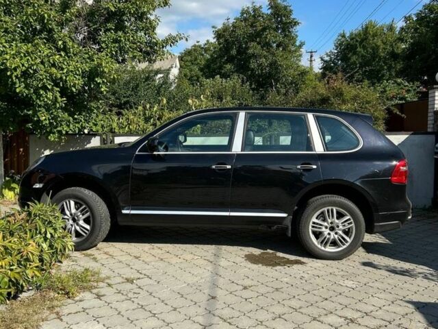 Чорний Порше Cayenne, об'ємом двигуна 0 л та пробігом 95 тис. км за 15000 $, фото 4 на Automoto.ua