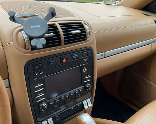 Черный Порше Каен, объемом двигателя 3.6 л и пробегом 245 тыс. км за 13500 $, фото 7 на Automoto.ua