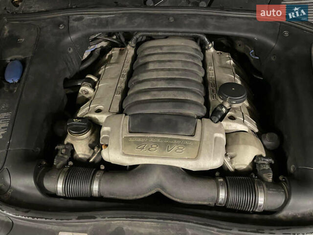 Черный Порше Каен, объемом двигателя 4.81 л и пробегом 148 тыс. км за 9000 $, фото 6 на Automoto.ua