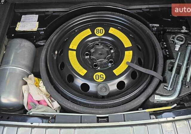Черный Порше Каен, объемом двигателя 4.81 л и пробегом 111 тыс. км за 9700 $, фото 56 на Automoto.ua
