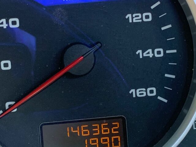 Черный Порше Каен, объемом двигателя 4.8 л и пробегом 150 тыс. км за 12500 $, фото 8 на Automoto.ua