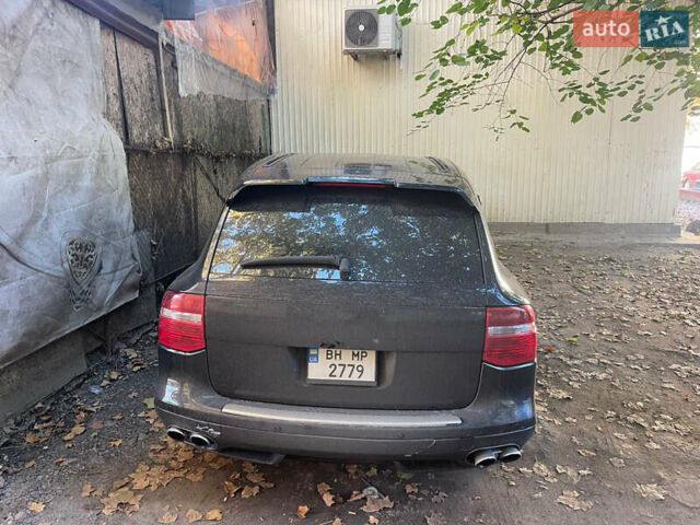 Чорний Порше Cayenne, об'ємом двигуна 4.8 л та пробігом 180 тис. км за 8000 $, фото 1 на Automoto.ua
