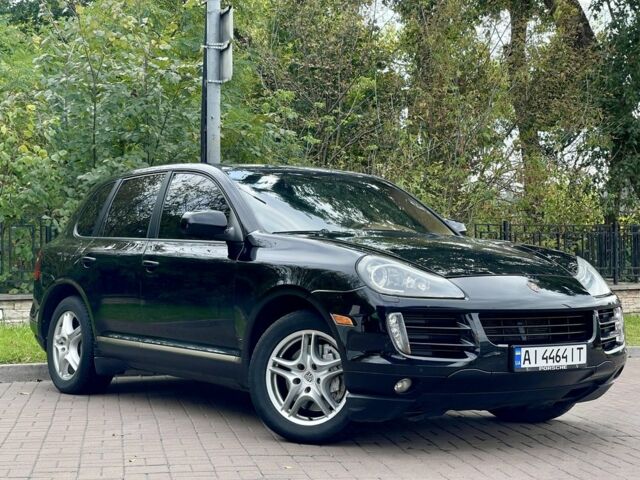 Черный Порше Каен, объемом двигателя 4.8 л и пробегом 250 тыс. км за 8000 $, фото 1 на Automoto.ua