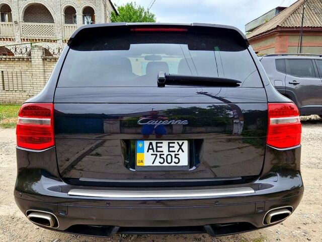 Черный Порше Каен, объемом двигателя 3.6 л и пробегом 210 тыс. км за 9700 $, фото 4 на Automoto.ua
