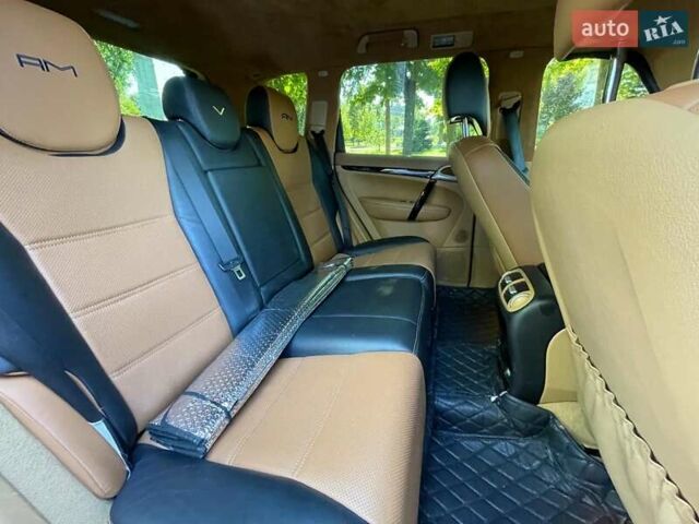 Черный Порше Каен, объемом двигателя 3.6 л и пробегом 247 тыс. км за 15990 $, фото 36 на Automoto.ua