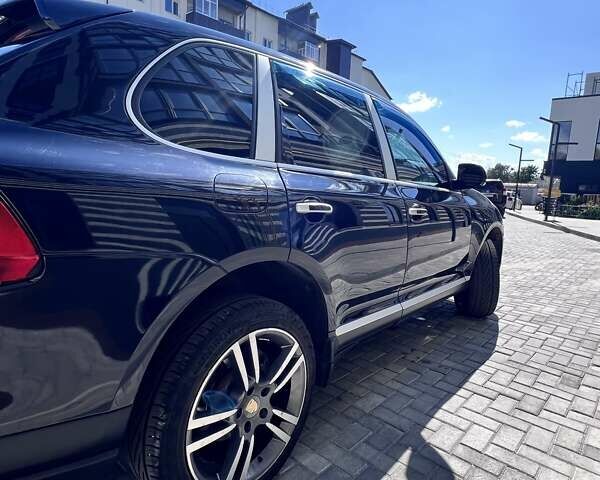 Черный Порше Каен, объемом двигателя 3.6 л и пробегом 155 тыс. км за 12500 $, фото 7 на Automoto.ua