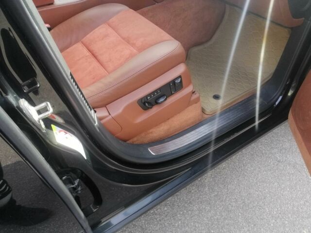 Чорний Порше Cayenne, об'ємом двигуна 4.8 л та пробігом 320 тис. км за 12500 $, фото 20 на Automoto.ua