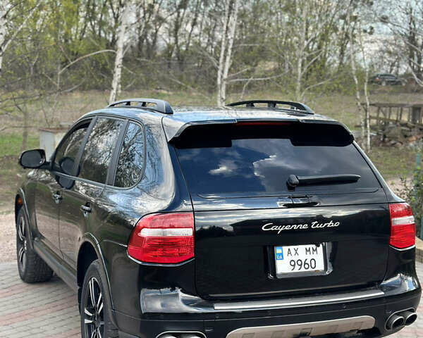 Чорний Порше Cayenne, об'ємом двигуна 4.81 л та пробігом 182 тис. км за 11000 $, фото 4 на Automoto.ua