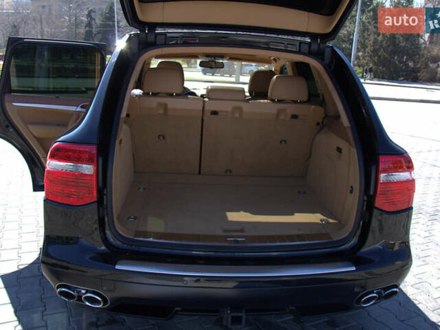 Чорний Порше Cayenne, об'ємом двигуна 4.81 л та пробігом 129 тис. км за 19999 $, фото 21 на Automoto.ua