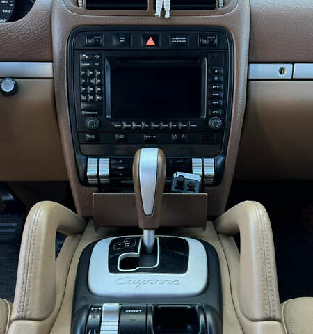 Черный Порше Каен, объемом двигателя 3.6 л и пробегом 160 тыс. км за 13999 $, фото 16 на Automoto.ua