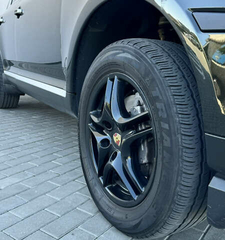 Черный Порше Каен, объемом двигателя 3.6 л и пробегом 160 тыс. км за 13999 $, фото 26 на Automoto.ua