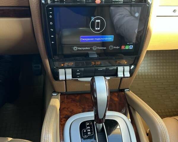 Чорний Порше Cayenne, об'ємом двигуна 3.6 л та пробігом 182 тис. км за 12000 $, фото 12 на Automoto.ua