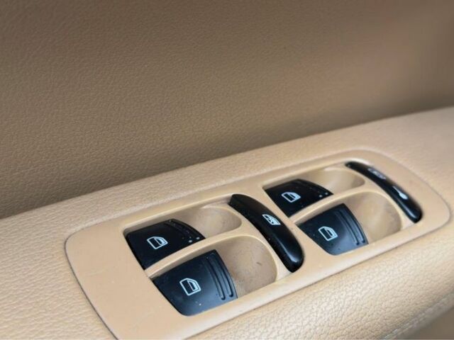 Чорний Порше Cayenne, об'ємом двигуна 4.8 л та пробігом 176 тис. км за 7499 $, фото 11 на Automoto.ua