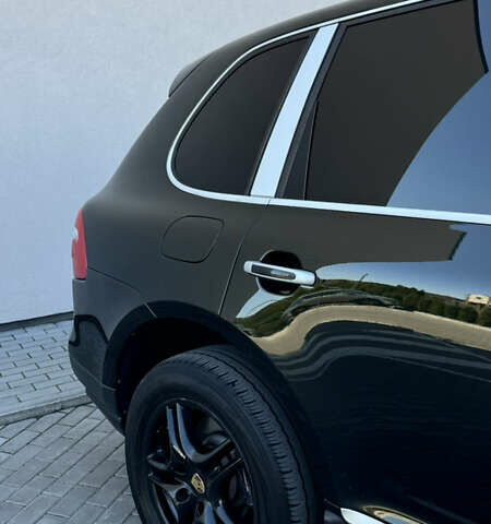 Черный Порше Каен, объемом двигателя 3.6 л и пробегом 160 тыс. км за 13999 $, фото 25 на Automoto.ua