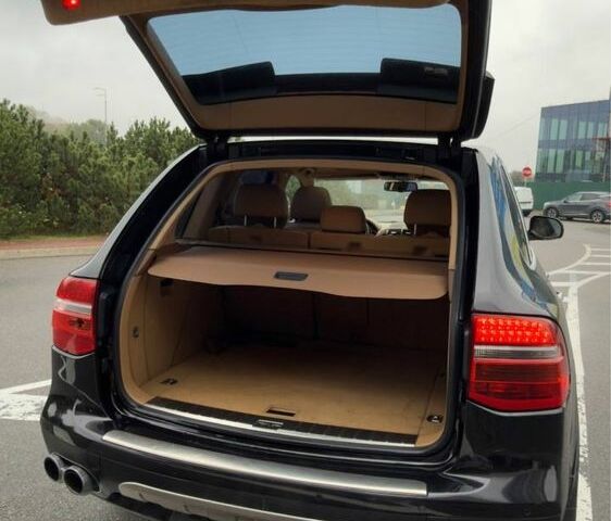 Чорний Порше Cayenne, об'ємом двигуна 4.8 л та пробігом 176 тис. км за 7499 $, фото 17 на Automoto.ua