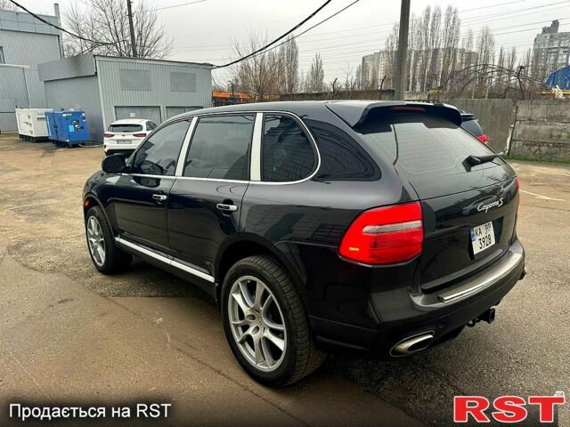 Черный Порше Каен, объемом двигателя 4.8 л и пробегом 178 тыс. км за 12700 $, фото 3 на Automoto.ua