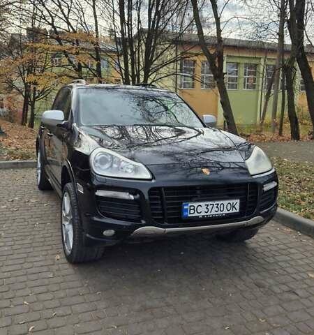 Чорний Порше Cayenne, об'ємом двигуна 4.81 л та пробігом 265 тис. км за 9000 $, фото 2 на Automoto.ua