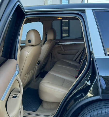 Черный Порше Каен, объемом двигателя 3.6 л и пробегом 160 тыс. км за 13999 $, фото 19 на Automoto.ua