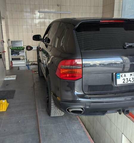 Чорний Порше Cayenne, об'ємом двигуна 3.6 л та пробігом 210 тис. км за 12500 $, фото 20 на Automoto.ua