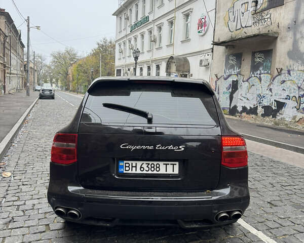 Черный Порше Каен, объемом двигателя 4.8 л и пробегом 140 тыс. км за 8500 $, фото 7 на Automoto.ua