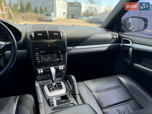 Черный Порше Каен, объемом двигателя 3.6 л и пробегом 167 тыс. км за 9800 $, фото 23 на Automoto.ua