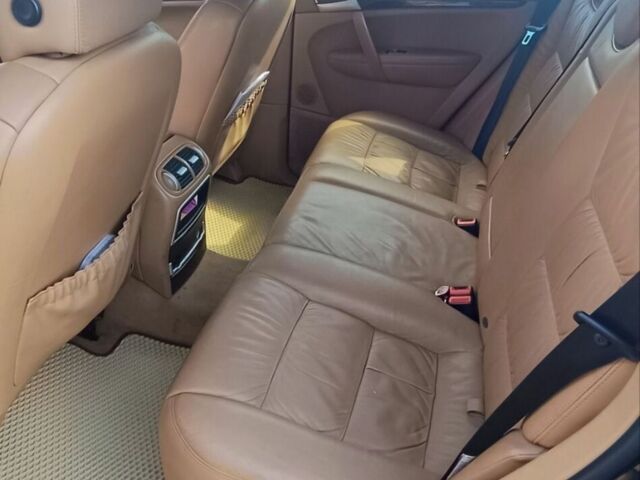 Чорний Порше Cayenne, об'ємом двигуна 3.6 л та пробігом 227 тис. км за 9607 $, фото 3 на Automoto.ua