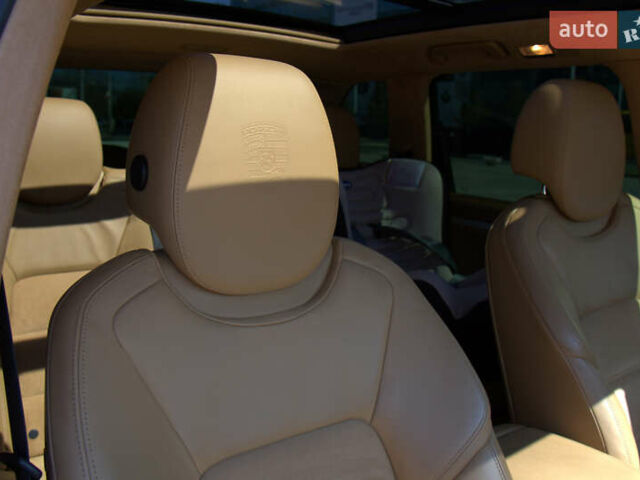 Чорний Порше Cayenne, об'ємом двигуна 4.81 л та пробігом 129 тис. км за 19999 $, фото 9 на Automoto.ua