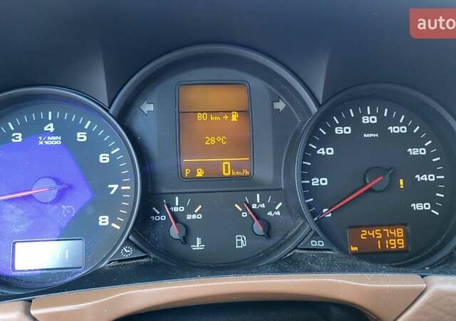 Чорний Порше Cayenne, об'ємом двигуна 3.6 л та пробігом 258 тис. км за 10000 $, фото 6 на Automoto.ua
