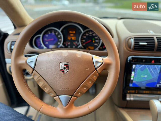 Черный Порше Каен, объемом двигателя 4.8 л и пробегом 178 тыс. км за 8900 $, фото 34 на Automoto.ua