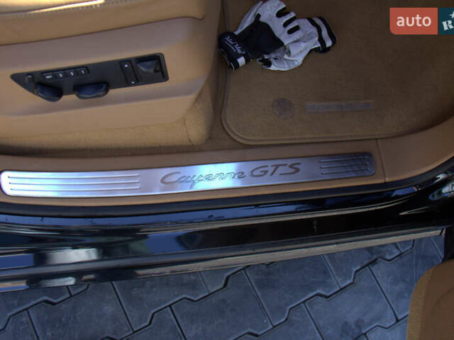 Чорний Порше Cayenne, об'ємом двигуна 4.81 л та пробігом 129 тис. км за 19999 $, фото 13 на Automoto.ua