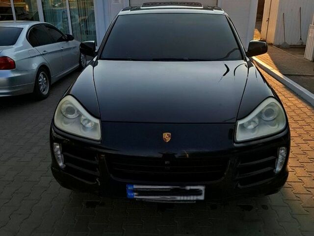 Порше Каен 2008 в Виннице на Automoto.ua Черный Порше Каен, объемом двигателя 4.8 л и пробегом 270 тыс. км за 13500 $, фото 5 на Automoto.ua
