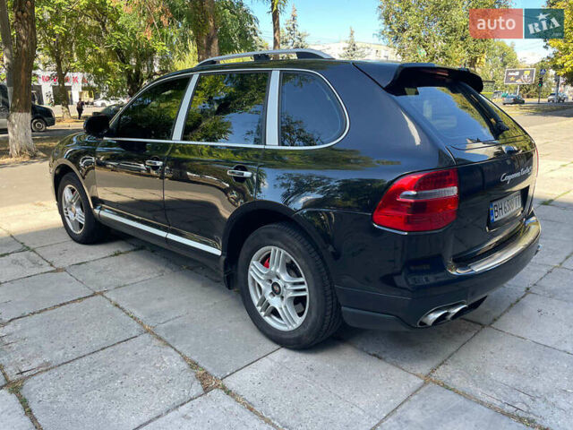 Чорний Порше Cayenne, об'ємом двигуна 4.81 л та пробігом 120 тис. км за 6999 $, фото 1 на Automoto.ua