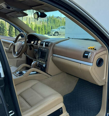 Черный Порше Каен, объемом двигателя 3.6 л и пробегом 160 тыс. км за 13999 $, фото 20 на Automoto.ua