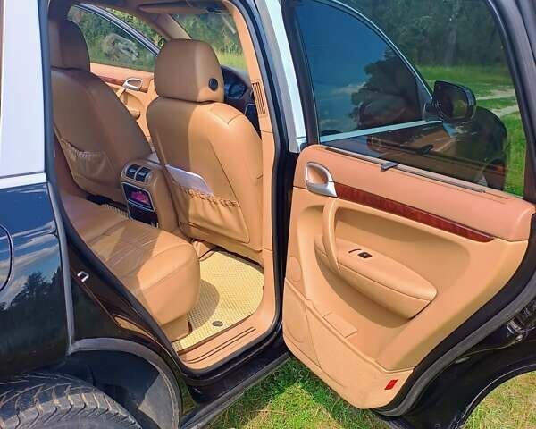 Черный Порше Каен, объемом двигателя 3.6 л и пробегом 220 тыс. км за 11300 $, фото 11 на Automoto.ua