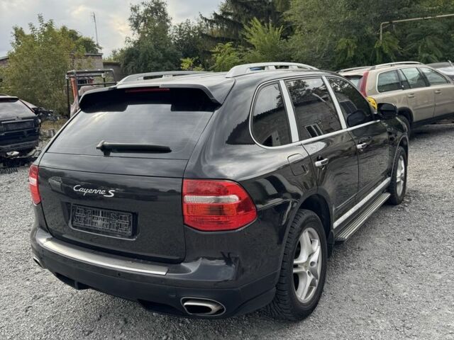 Чорний Порше Cayenne, об'ємом двигуна 0 л та пробігом 250 тис. км за 4500 $, фото 5 на Automoto.ua