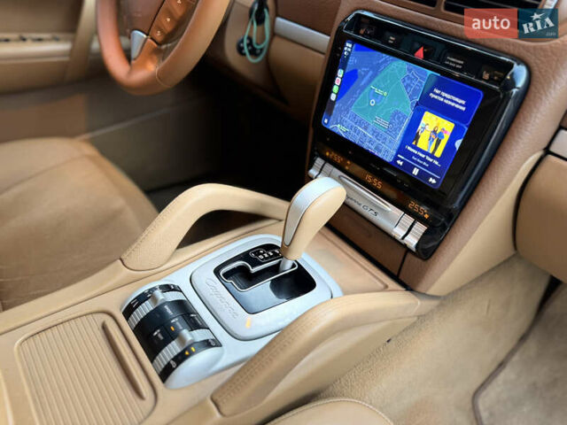 Черный Порше Каен, объемом двигателя 4.8 л и пробегом 178 тыс. км за 8900 $, фото 47 на Automoto.ua