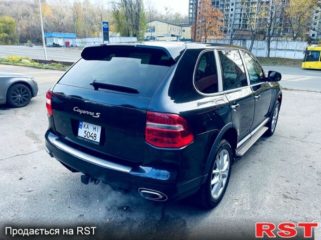 Чорний Порше Cayenne, об'ємом двигуна 4.8 л та пробігом 94 тис. км за 11900 $, фото 5 на Automoto.ua