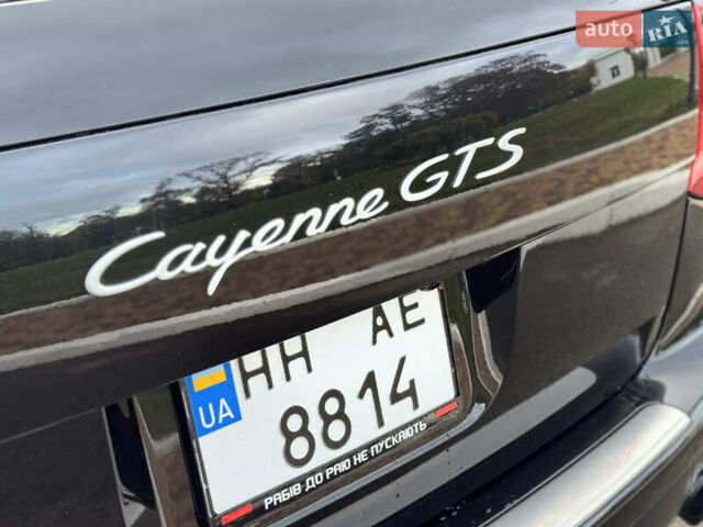 Черный Порше Каен, объемом двигателя 4.8 л и пробегом 178 тыс. км за 8900 $, фото 17 на Automoto.ua