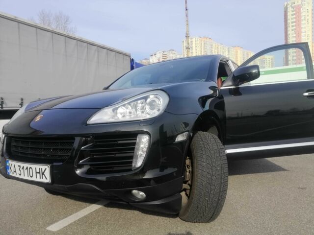 Чорний Порше Cayenne, об'ємом двигуна 4.8 л та пробігом 320 тис. км за 12500 $, фото 1 на Automoto.ua
