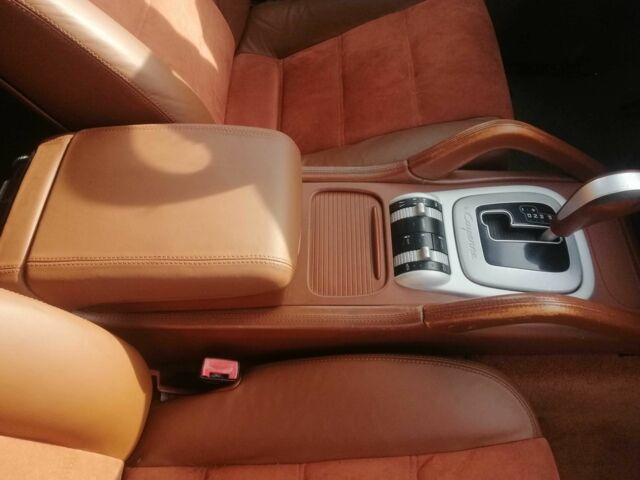 Чорний Порше Cayenne, об'ємом двигуна 4.8 л та пробігом 320 тис. км за 12500 $, фото 11 на Automoto.ua