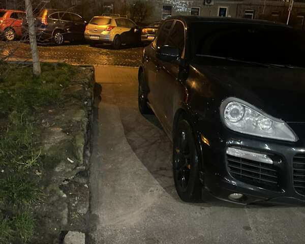 Чорний Порше Cayenne, об'ємом двигуна 4.8 л та пробігом 180 тис. км за 8000 $, фото 5 на Automoto.ua