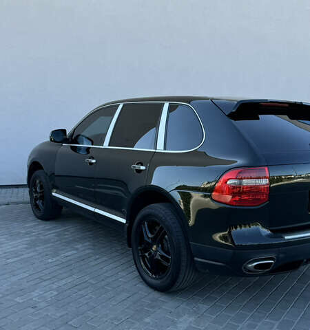 Черный Порше Каен, объемом двигателя 3.6 л и пробегом 160 тыс. км за 13999 $, фото 6 на Automoto.ua