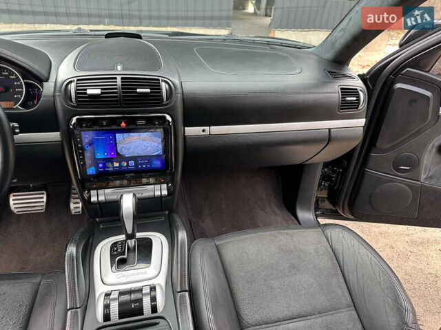 Черный Порше Каен, объемом двигателя 4.8 л и пробегом 170 тыс. км за 8999 $, фото 34 на Automoto.ua