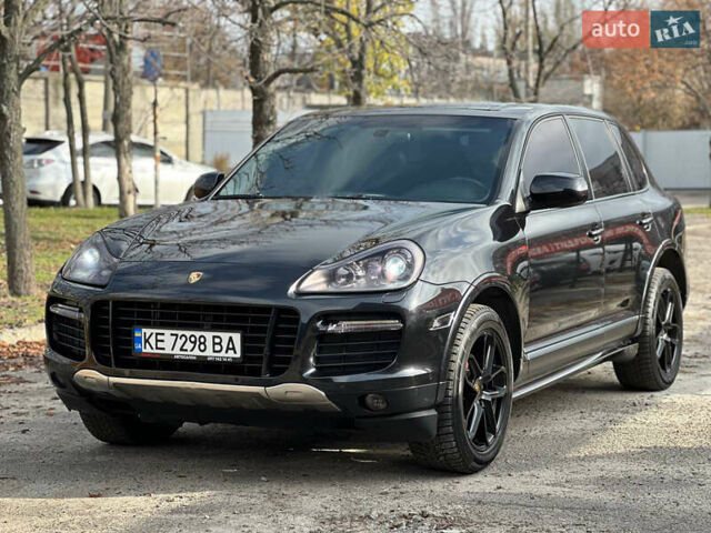 Черный Порше Каен, объемом двигателя 4.8 л и пробегом 170 тыс. км за 8999 $, фото 2 на Automoto.ua