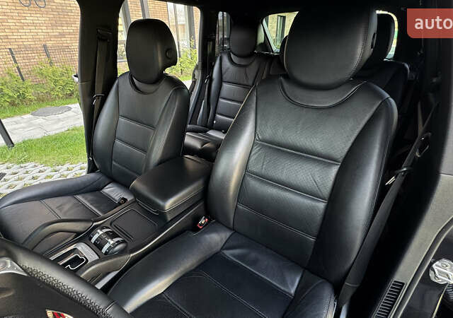 Черный Порше Каен, объемом двигателя 3 л и пробегом 165 тыс. км за 15888 $, фото 50 на Automoto.ua