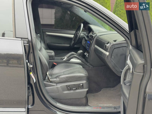 Чорний Порше Cayenne, об'ємом двигуна 4.81 л та пробігом 163 тис. км за 8999 $, фото 21 на Automoto.ua