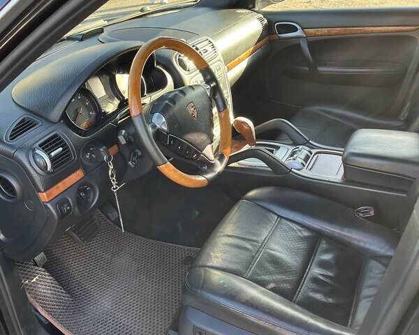 Чорний Порше Cayenne, об'ємом двигуна 2.97 л та пробігом 342 тис. км за 14900 $, фото 8 на Automoto.ua