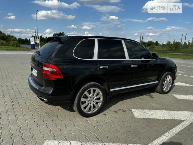 Черный Порше Каен, объемом двигателя 2.97 л и пробегом 313 тыс. км за 15100 $, фото 6 на Automoto.ua