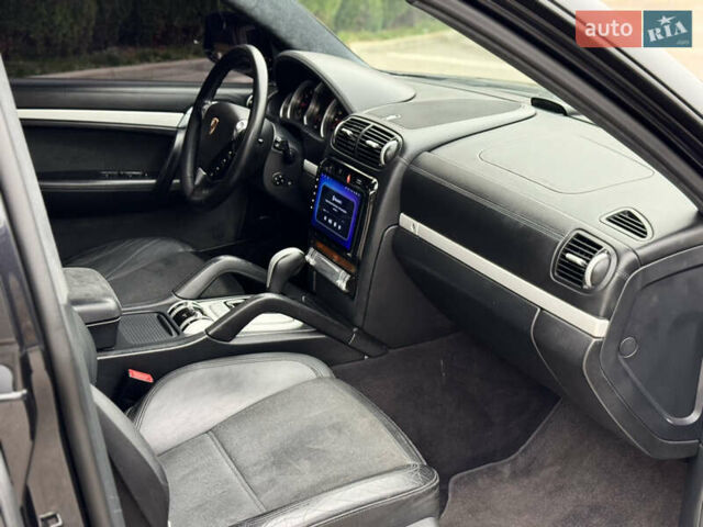 Чорний Порше Cayenne, об'ємом двигуна 4.81 л та пробігом 163 тис. км за 8999 $, фото 23 на Automoto.ua