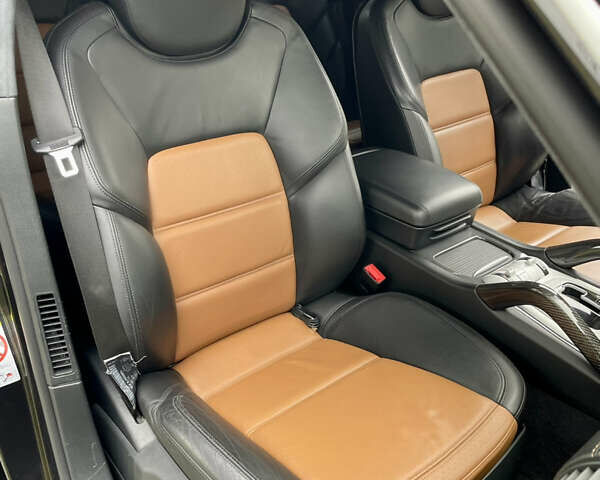 Черный Порше Каен, объемом двигателя 4.81 л и пробегом 120 тыс. км за 18500 $, фото 11 на Automoto.ua
